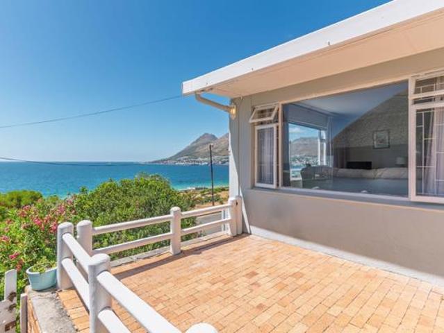 House for sale in Cape Town, Western Cape