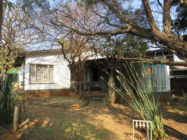 House for sale in Waterkloof, Gauteng
