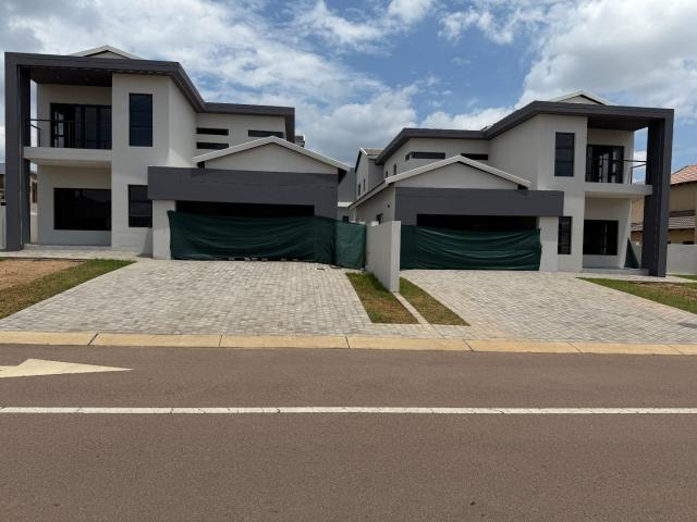 House for sale in Waterkloof, Gauteng