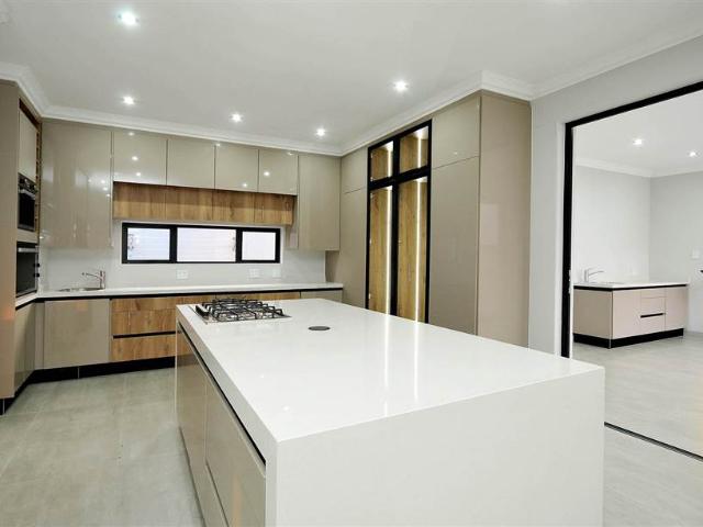 House for sale in Waterkloof, Gauteng