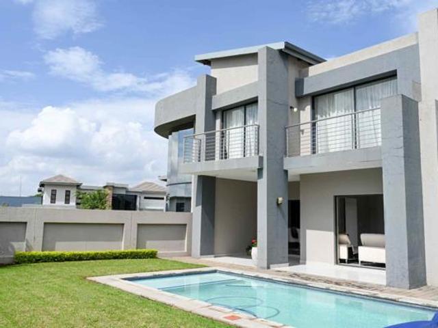 House for rent in Waterkloof, Gauteng