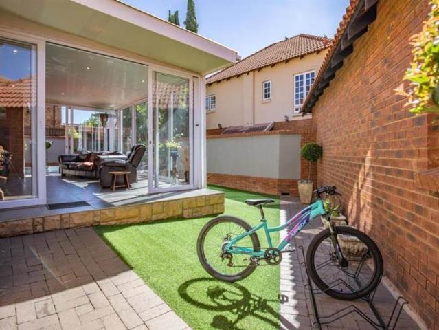 House for sale in Waterkloof, Gauteng