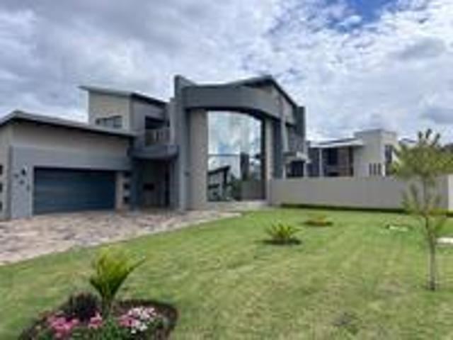 House for rent in Waterkloof, Gauteng