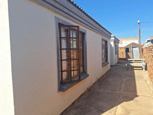 House for sale in Waterkloof, Gauteng