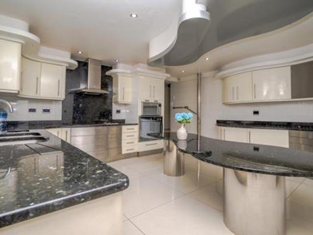 House for sale in Mount Moreland, Kwazulu-natal