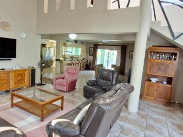 House for sale in Ugu District Municipality, Kwazulu-natal