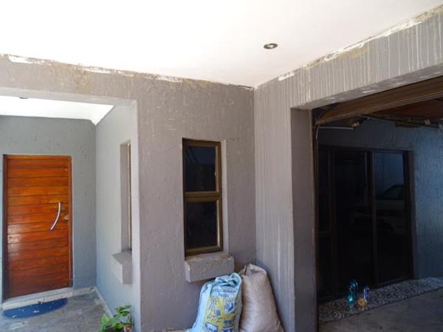 House for rent in Vosloorus, Gauteng