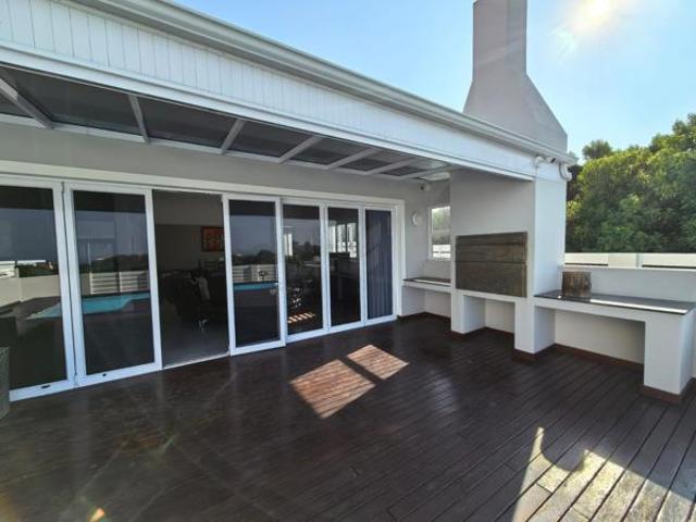 House for sale in St. Francis Bay, Kouga Local Municipality