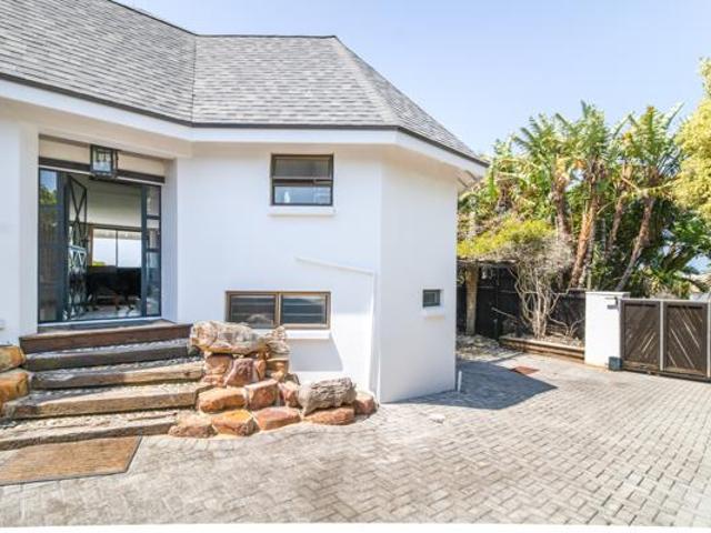 House for sale in St. Francis Bay, Kouga Local Municipality