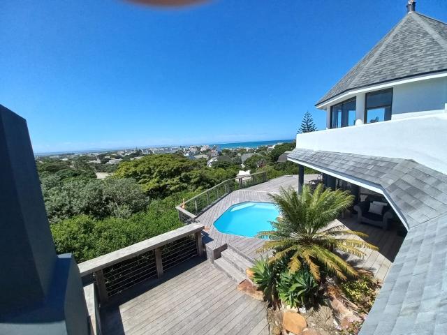 House for rent in Cape St Francis, Eastern Cape