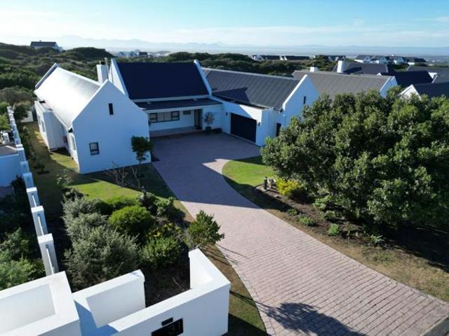 House for sale in Cape St Francis, Eastern Cape
