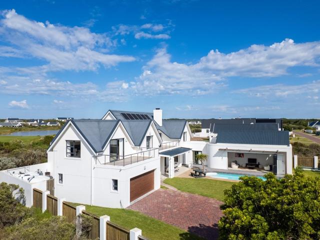 House for sale in Cape St Francis, Eastern Cape