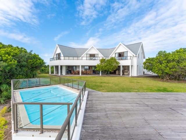 House for sale in Cape St Francis, Eastern Cape