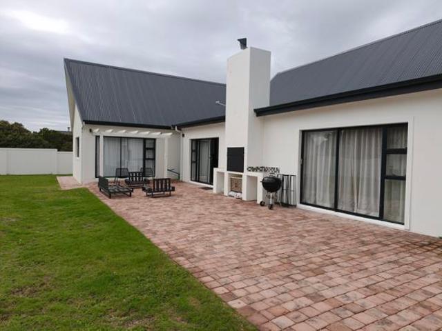 House for rent in Cape St Francis, Eastern Cape