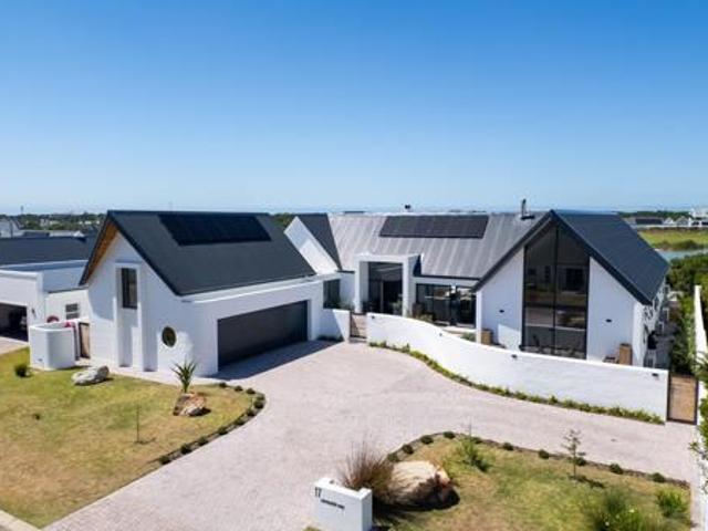 House for sale in Cape St Francis, Eastern Cape