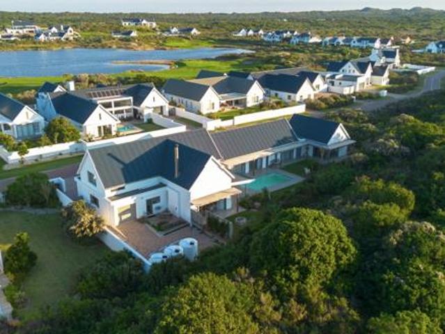 House for sale in Cape St Francis, Eastern Cape