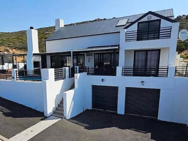 House for sale in West Coast, Britannia Bay