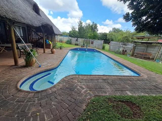 House for sale in Stilfontein, Matlosana Local Municipality