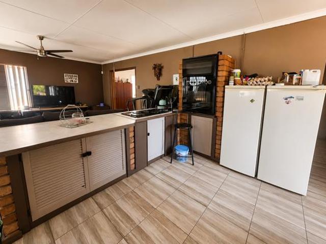 House for sale in Dr Kenneth Kaunda, North West