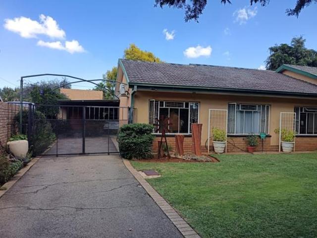 House for sale in Dr Kenneth Kaunda, North West