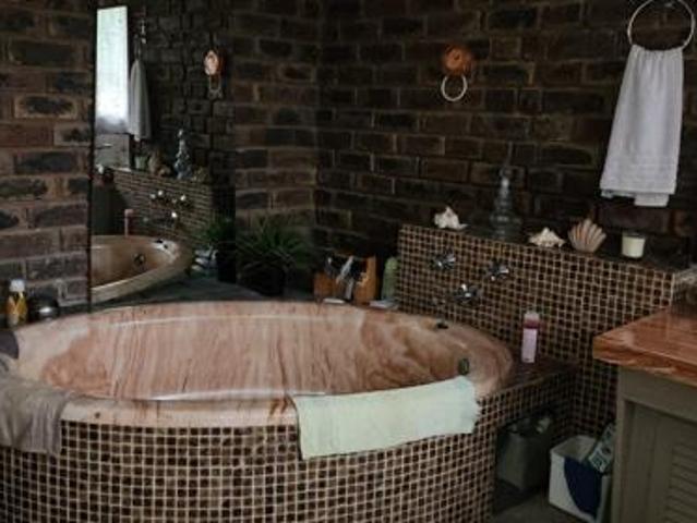 House for sale in Stilfontein, Matlosana Local Municipality