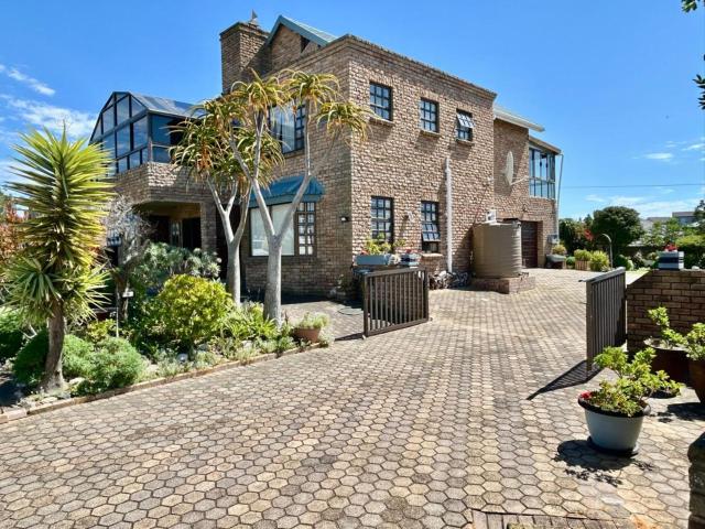 House for sale in Western Cape