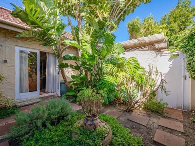 House for sale in Cape Town, Western Cape