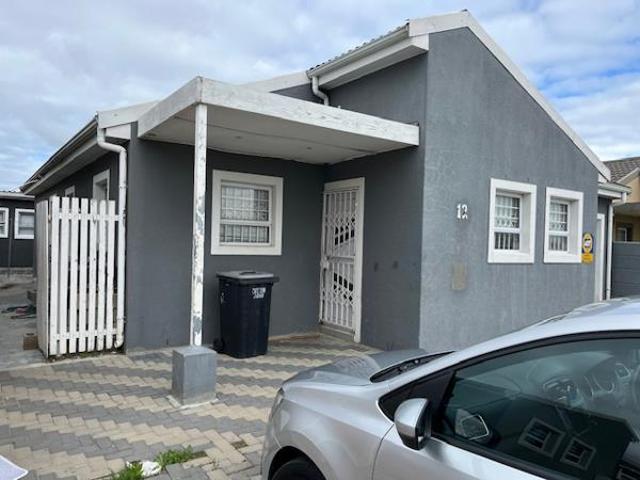 House for sale in Cape Town, Western Cape