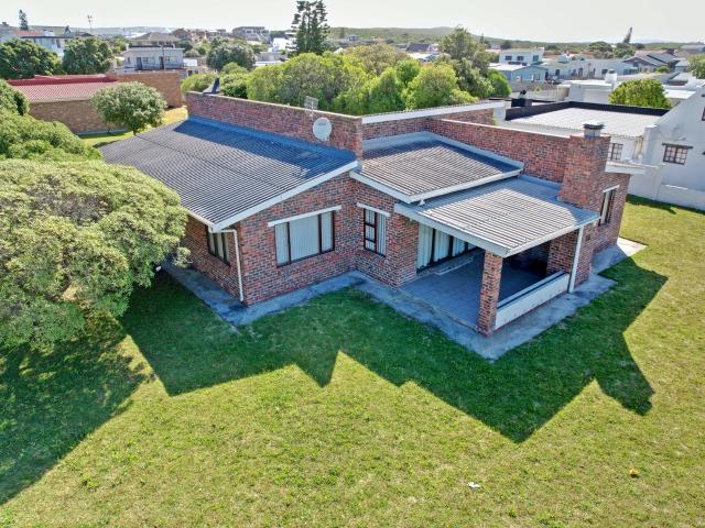 House for sale in Struisbaai, Cape Agulhas Local Municipality