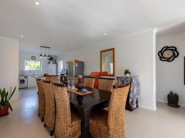 House for sale in Cape Town, Western Cape