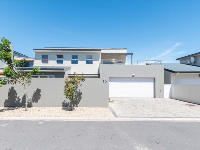 House for sale in Langebaan, Saldanha Bay Local Municipality