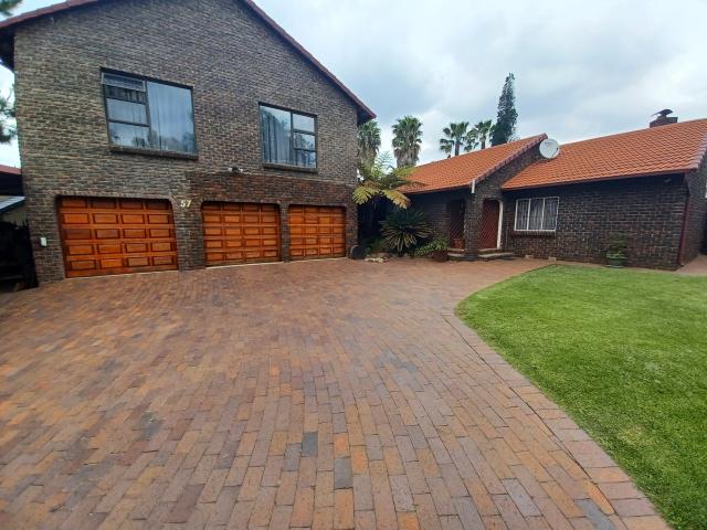 House for sale in Boksburg, City of Ekurhuleni Metropolitan Municipality