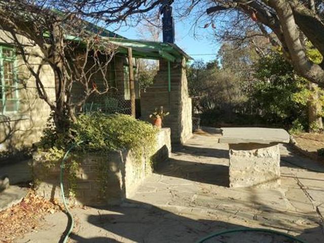 House for sale in Karoo Hoogland, Northern Cape