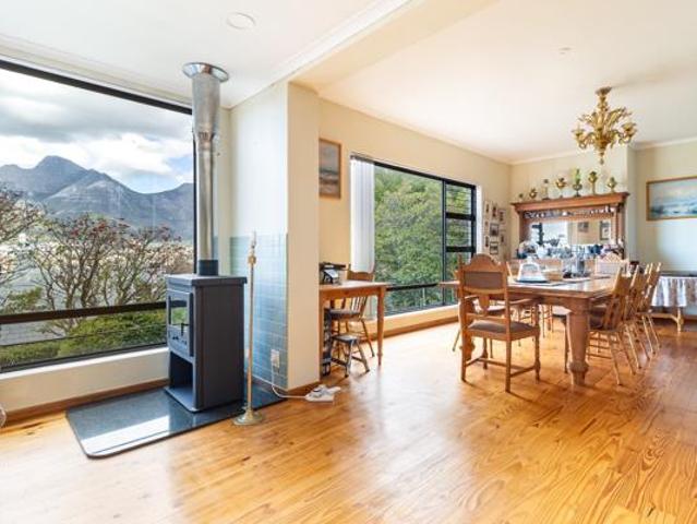 House for sale in Cape Town, Western Cape