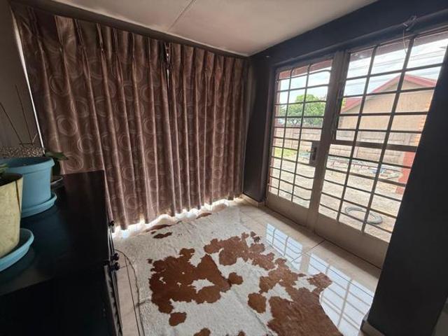 House for sale in eMalahleni, Emalahleni Local Municipality