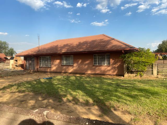 House for sale in eMalahleni, Emalahleni Local Municipality