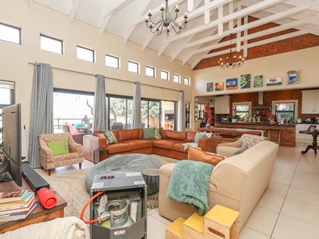 House for rent in North West