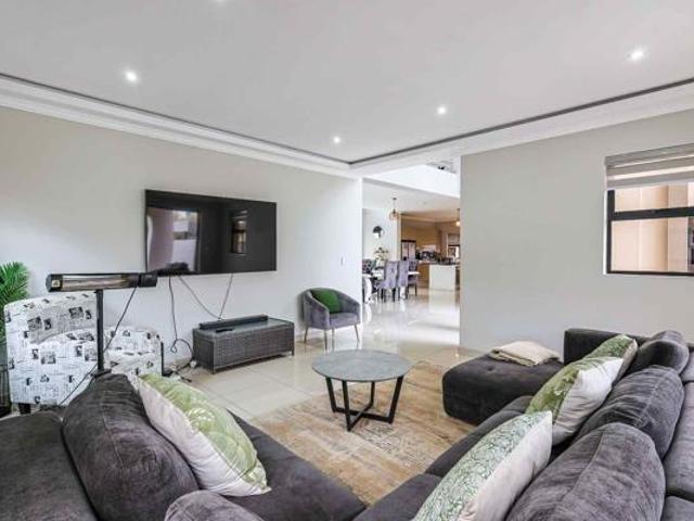 House for rent in Waterkloof, Gauteng