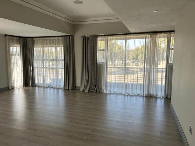 House for rent in North West
