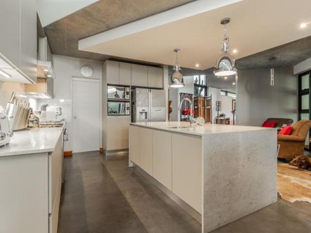 House for sale in North West