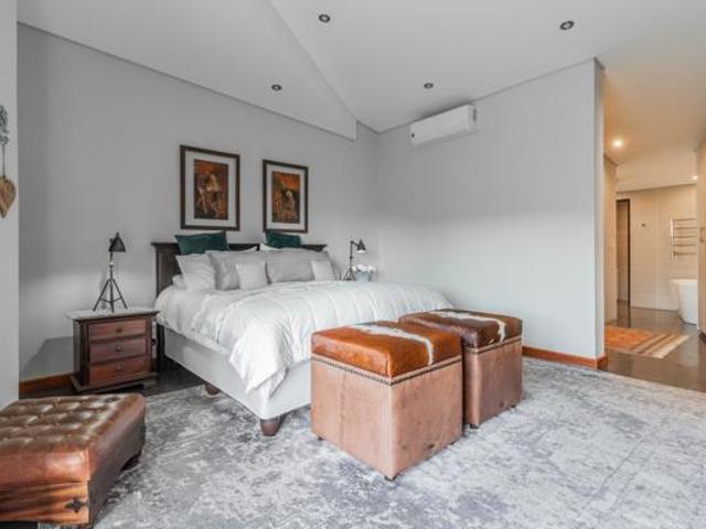 House for sale in North West