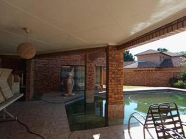 House for sale in Akasia, Gauteng