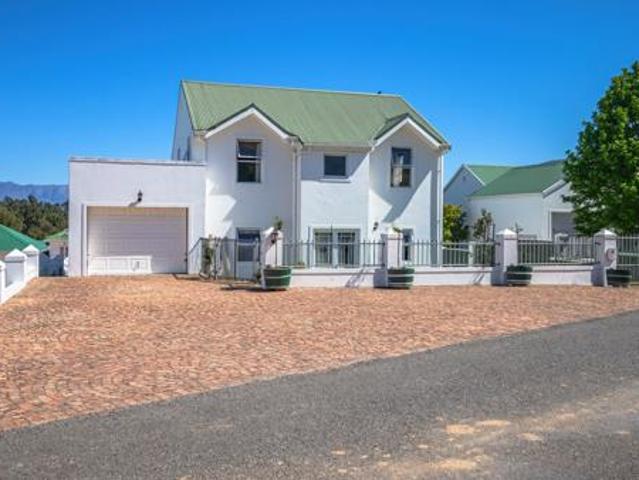 House for sale in Rietpoel, Theewaterskloof Local Municipality