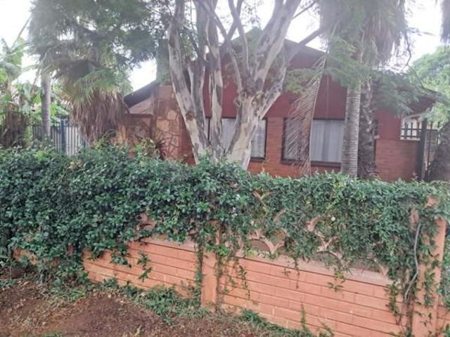 House for rent in Theresapark, Waterkloof