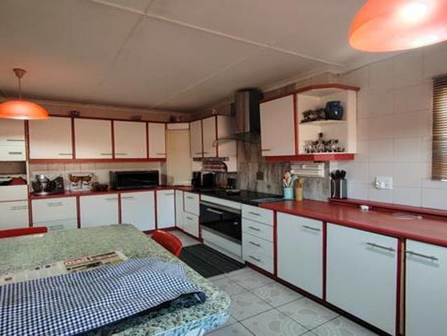 House for sale in Tongaat Beach, Kwazulu-natal