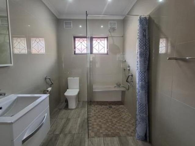 House for sale in Tongaat Beach, Kwazulu-natal