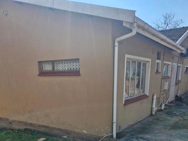 House for rent in Seaview, Kwazulu-natal