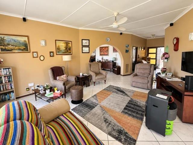 House for sale in Ugu District Municipality, Kwazulu-natal