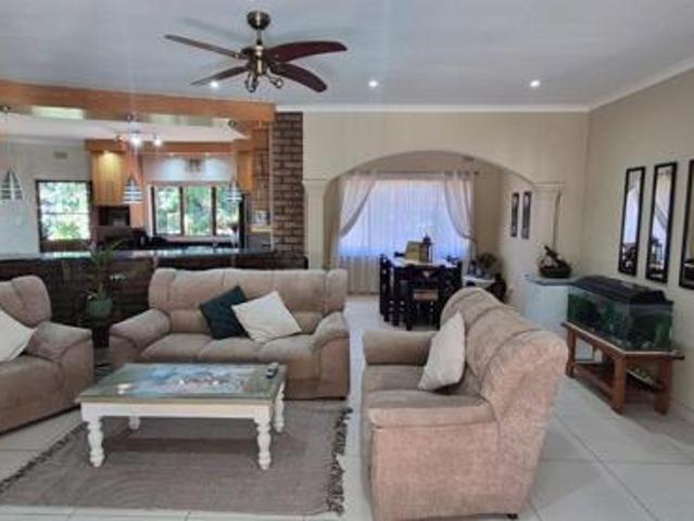House for sale in Ugu District Municipality, Kwazulu-natal
