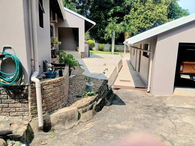 House for sale in Ugu District Municipality, Kwazulu-natal